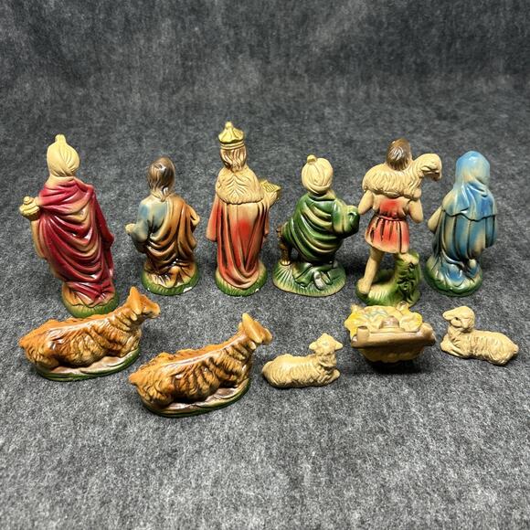 Vintage 11pc Nativity Figurines Made in Japan Old Paper Mache Christmas Set - Picture 4 of 15